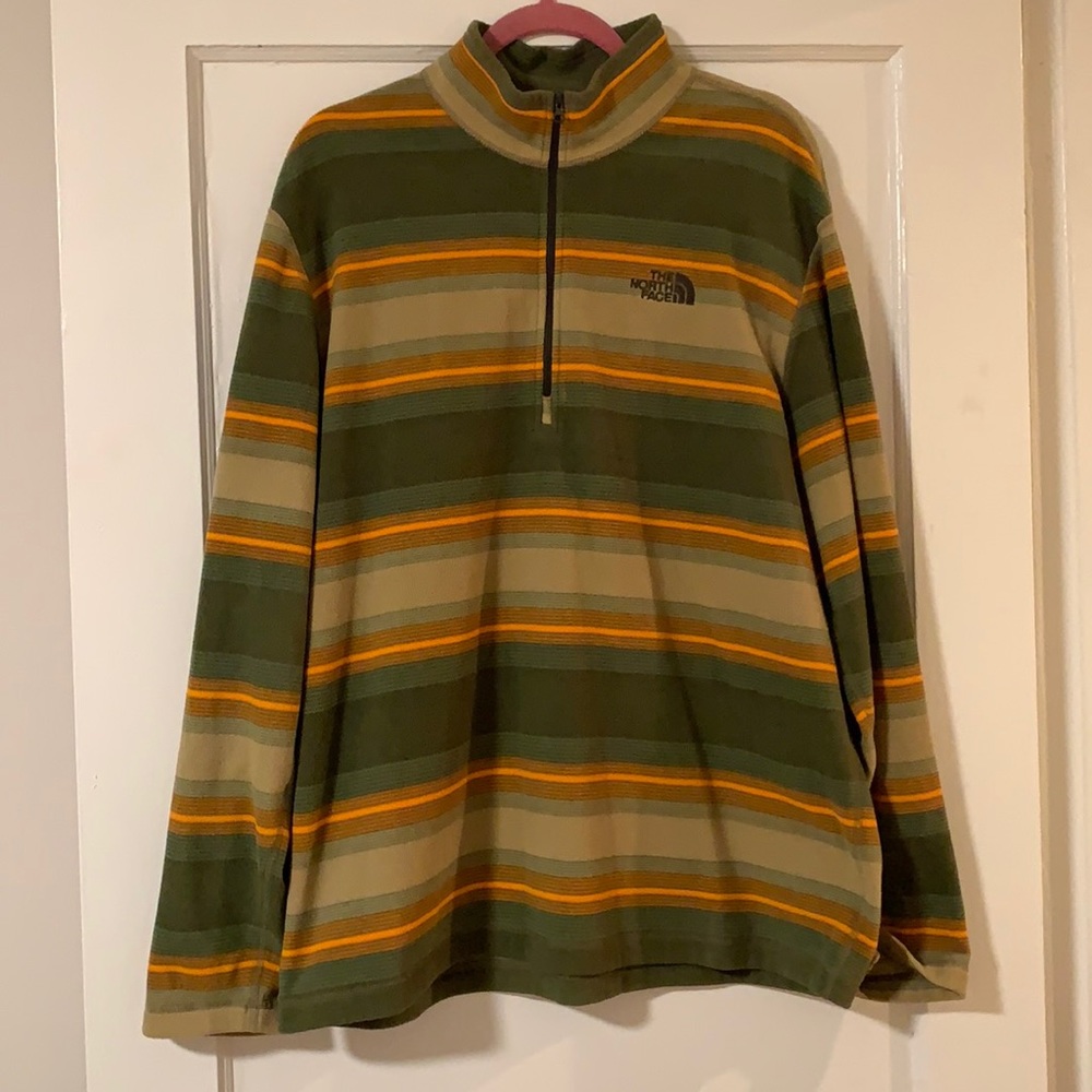 Men’s North Face half zip pull over